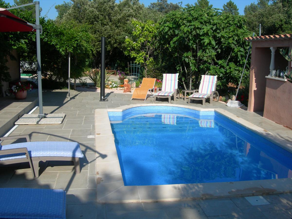 B&B Villa Les Tamaris Régusse Kültér fotó